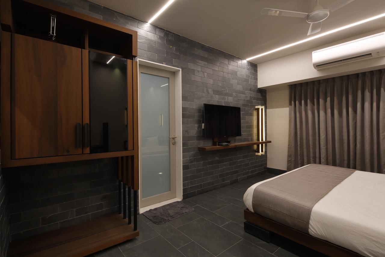 Hotel Carrefour Ahmadabad Zewnętrze zdjęcie